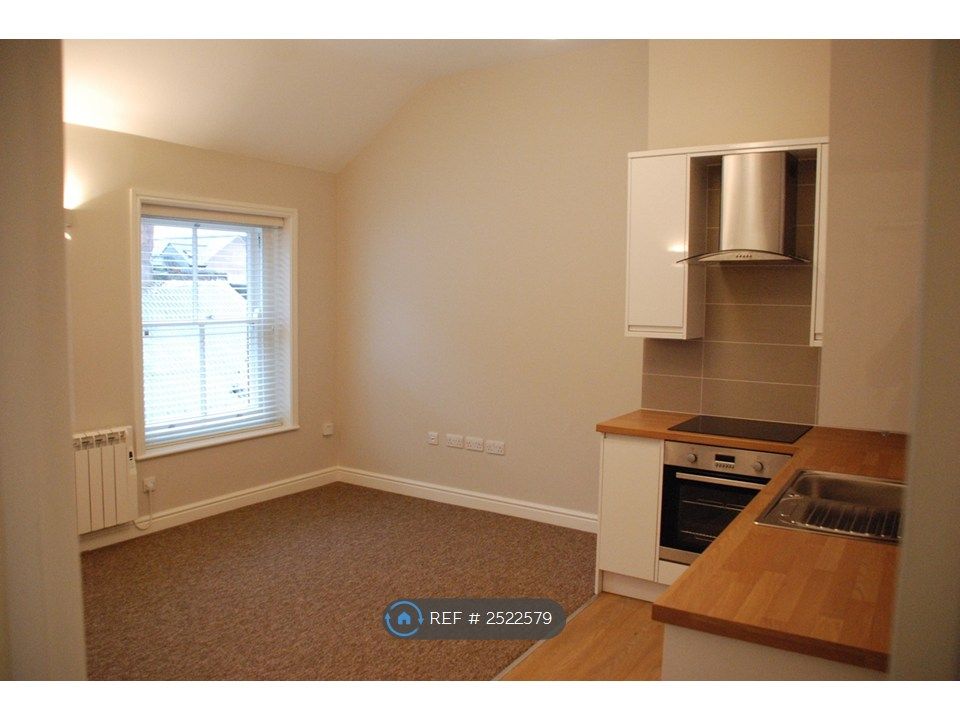 Property photo 1 of 7 Open Plan Living Room Kitchen
