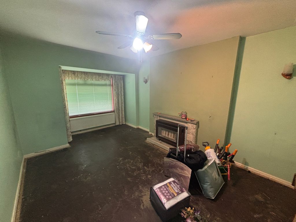 Property photo 3 of 13 3.Jpg