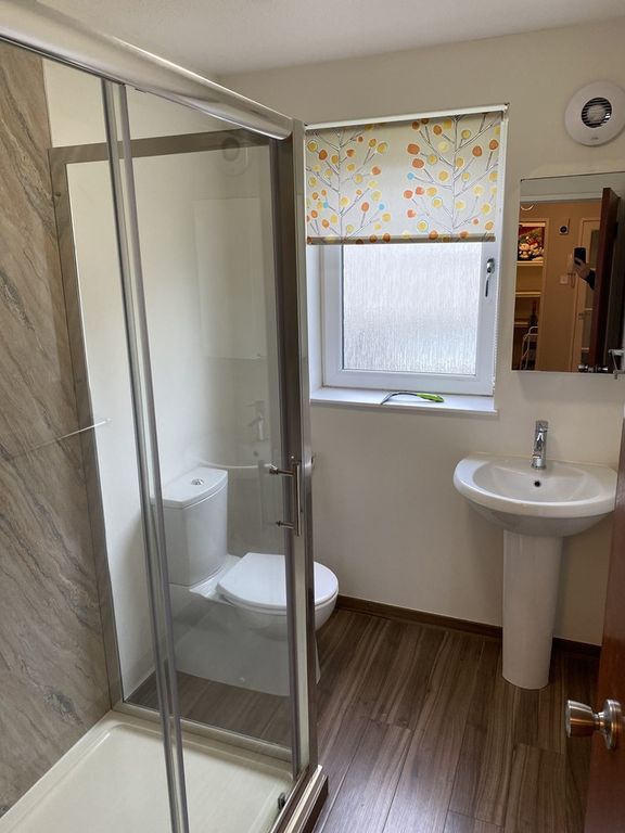 Property photo 3 of 5 9 LG 3