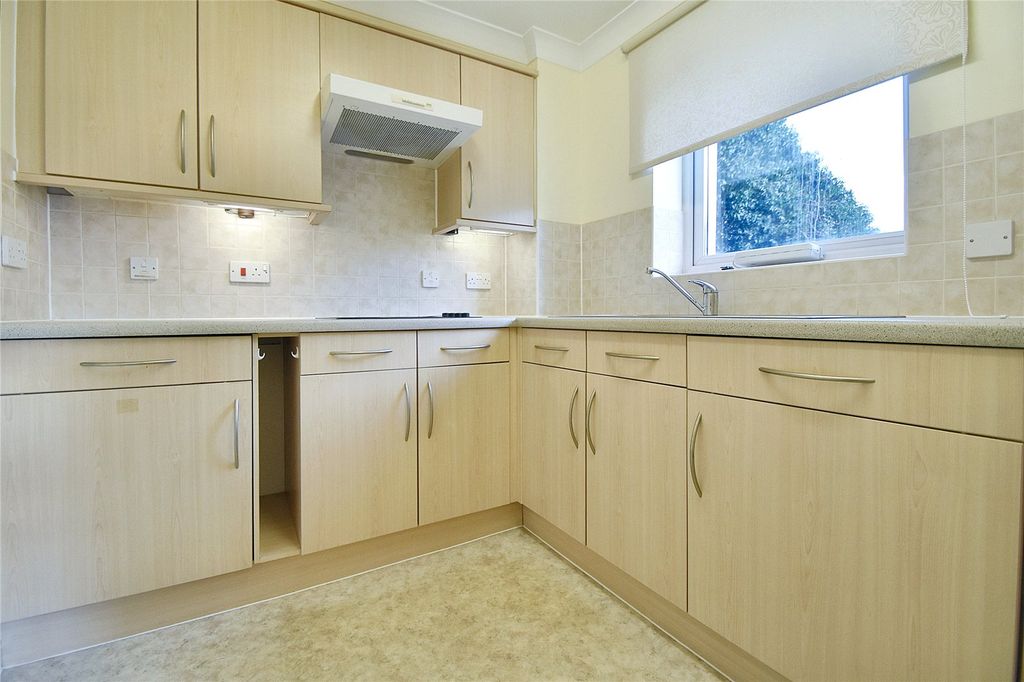 Property photo 3 of 13 Picture No. 15