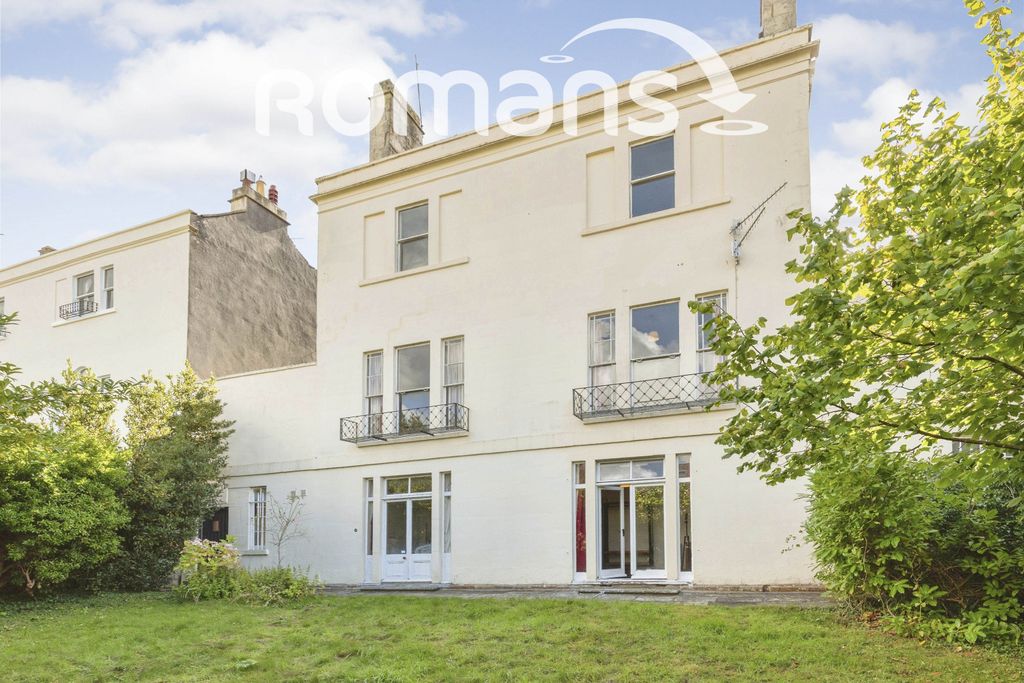 Property photo 1 of 9 1