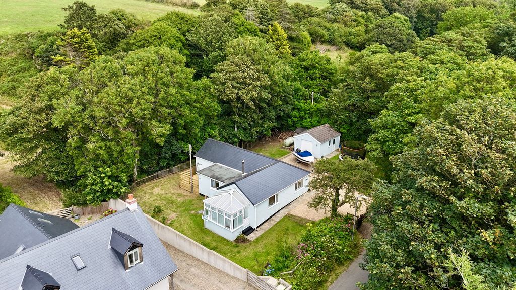 Property photo 1 of 24