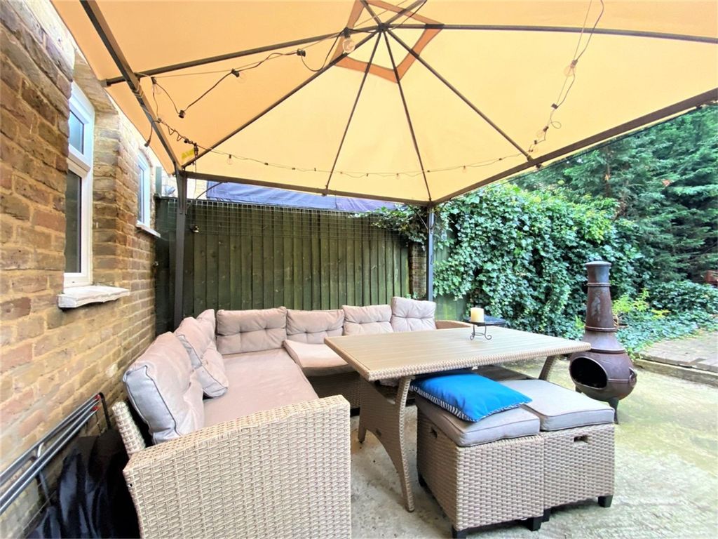 Property photo 3 of 14