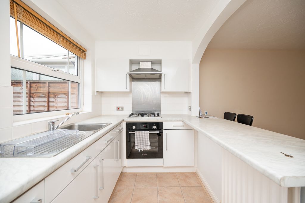 Property photo 2 of 15
