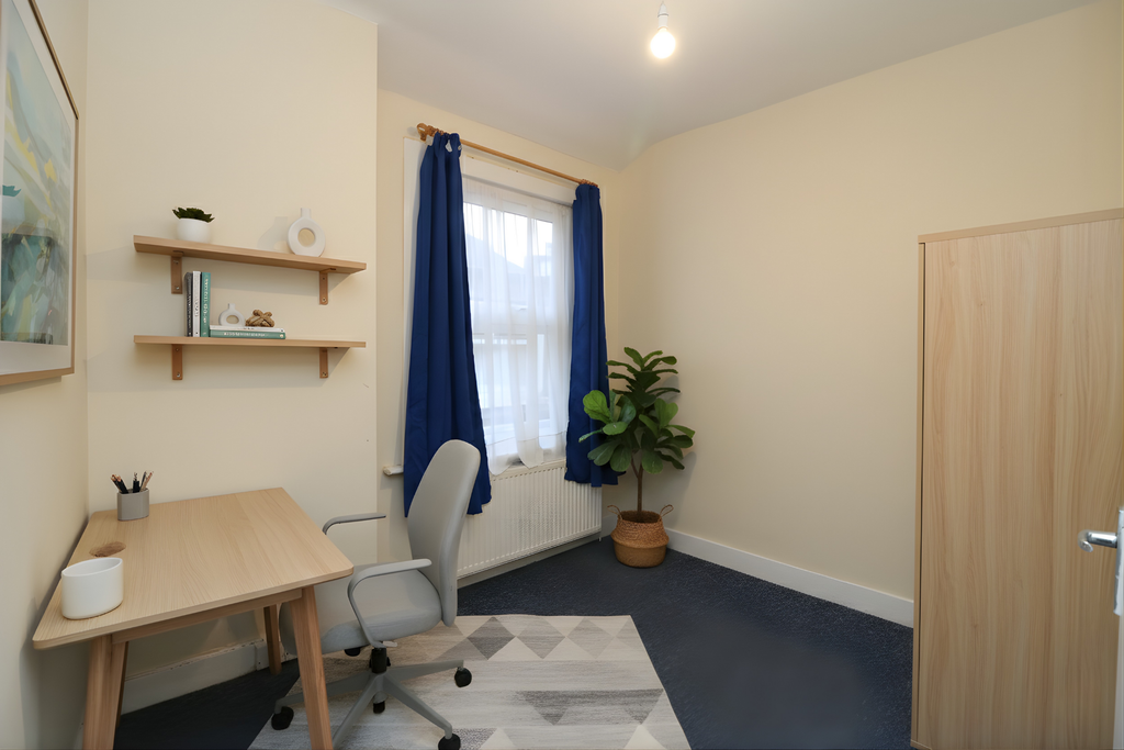 Property photo 3 of 7