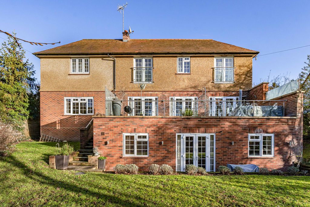 Property photo 2 of 38 Rear