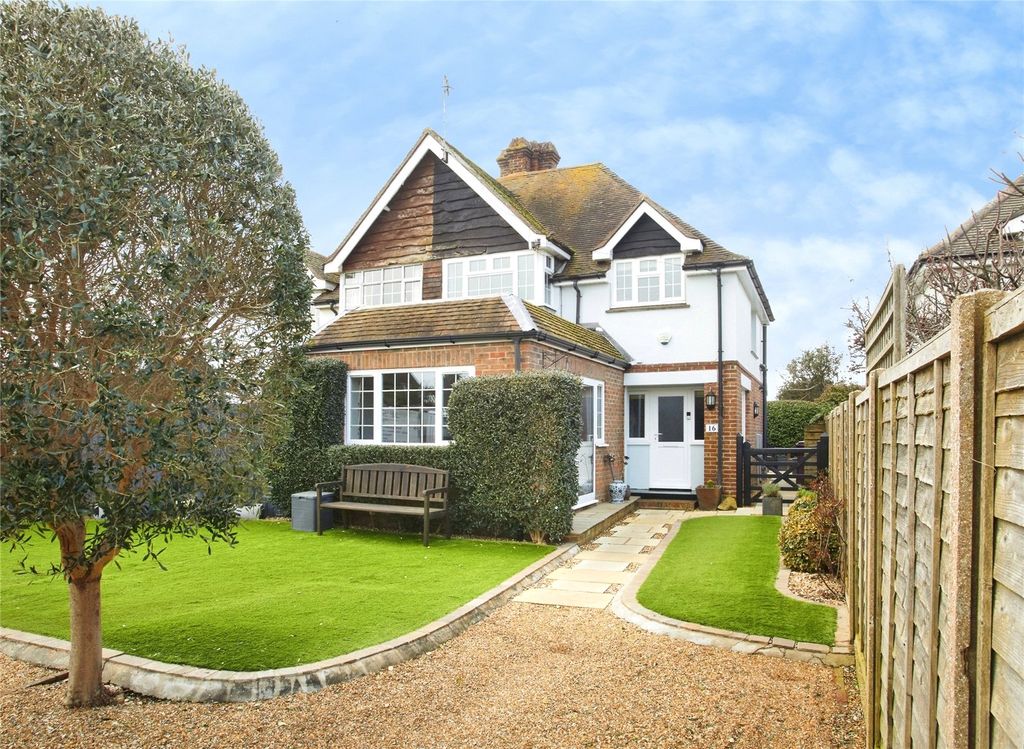 Property photo 1 of 24 Picture No. 26