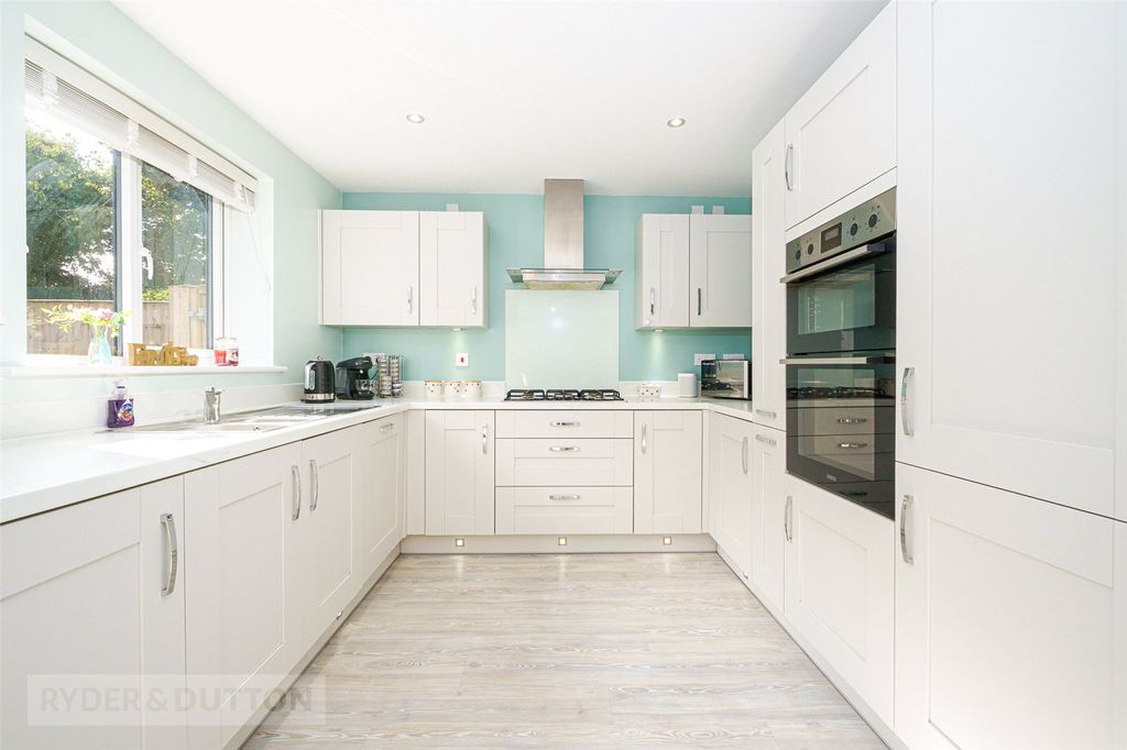 Property photo 2 of 23 Kitchen Diner