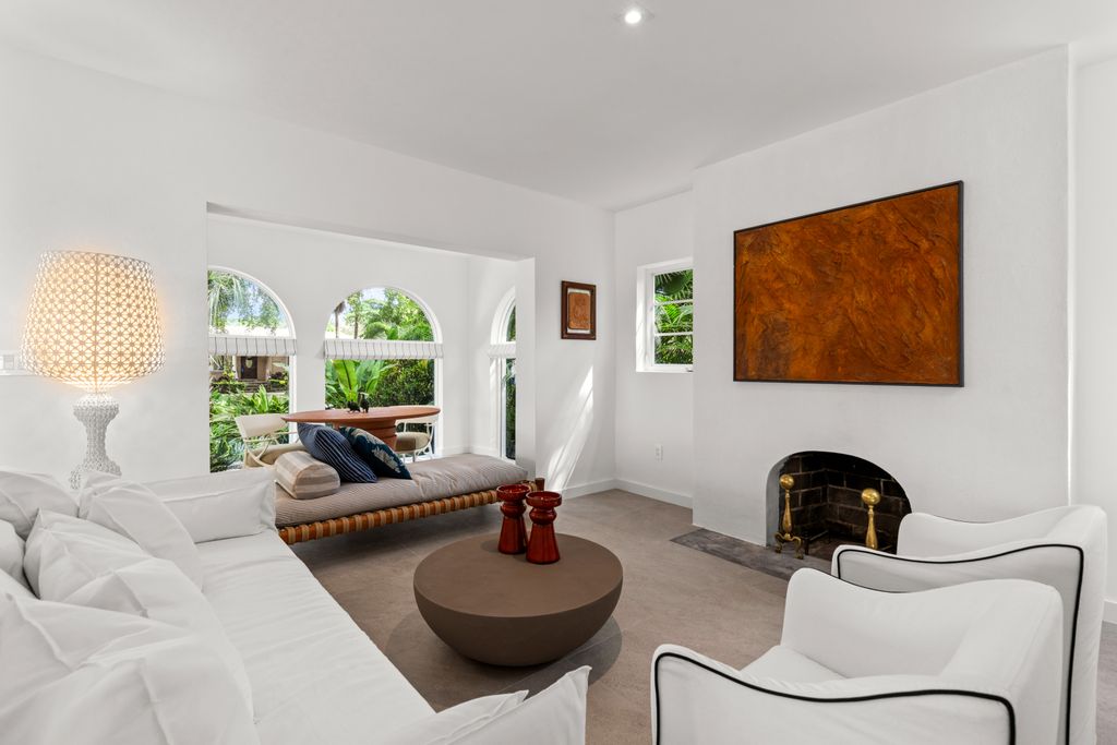 Property photo 2 of 45