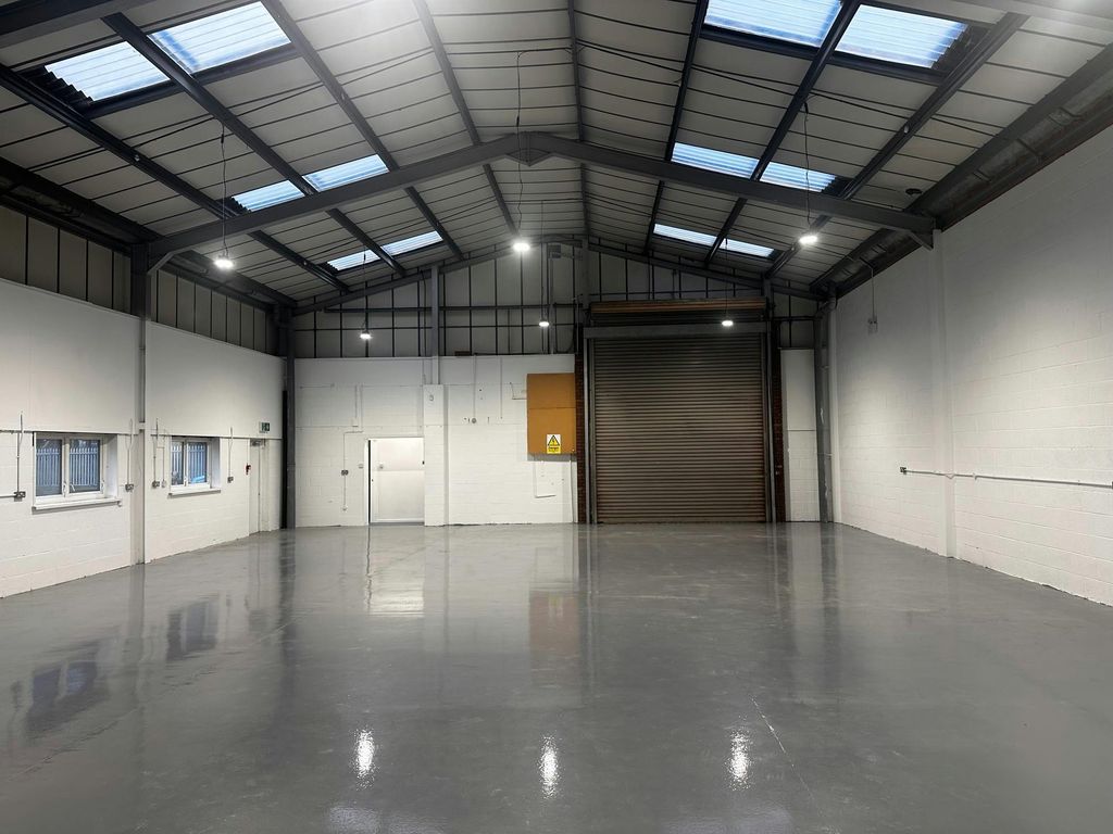 Property photo 3 of 8 P4.Jpg