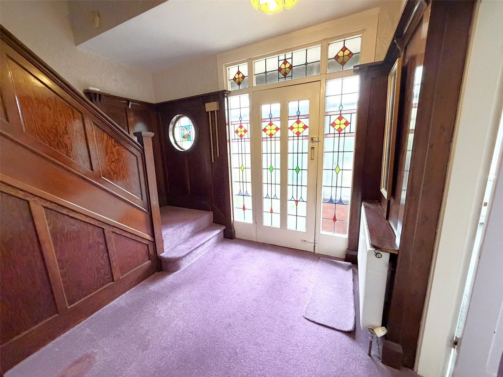 Property photo 2 of 21 Picture No. 18