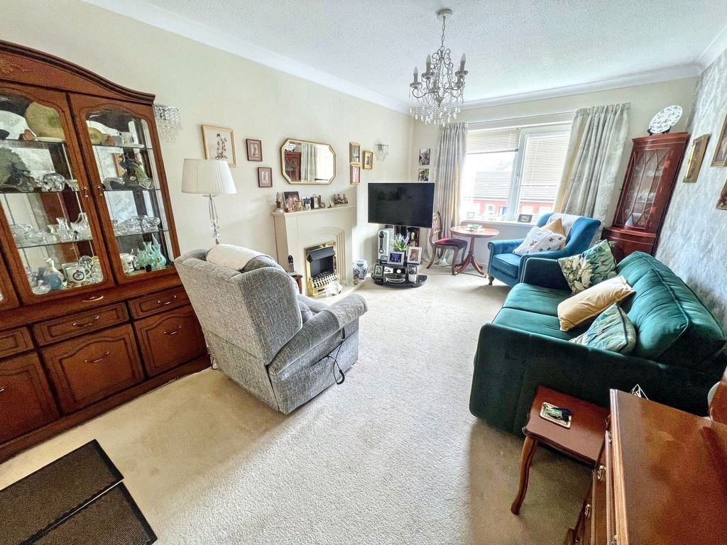 Property photo 3 of 7