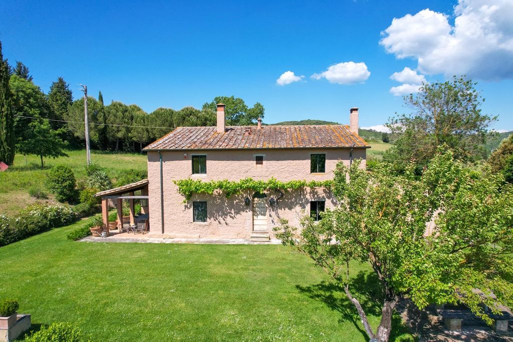 Property photo 3 of 49