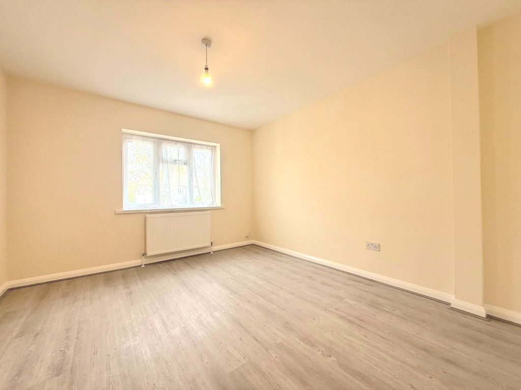 Property photo 3 of 7 2