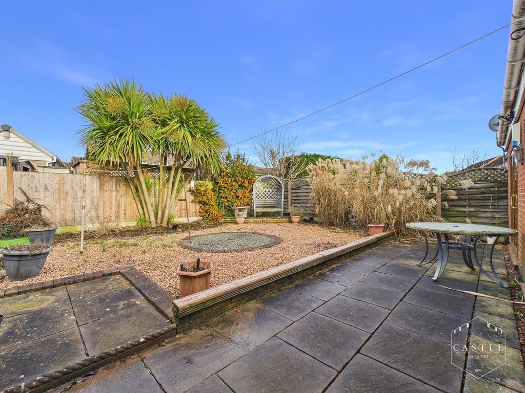 Property photo 2 of 23 Outside