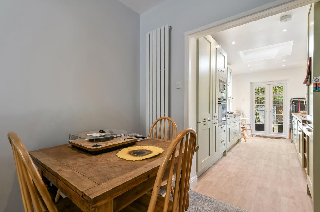 Additional image 6 of 3 bed semi-detached house for saleChurch Walk, Brentford TW8