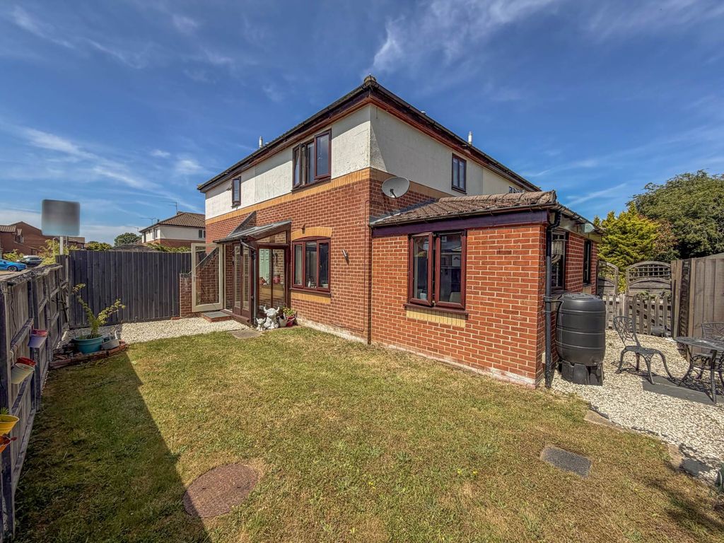 Property photo 1 of 16