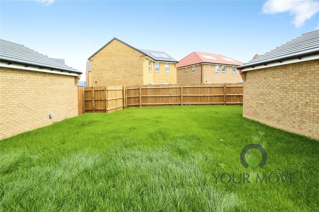 Property photo 3 of 29 Garden