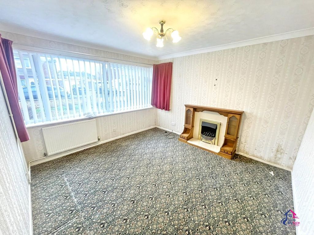 Property photo 2 of 13 Living Room