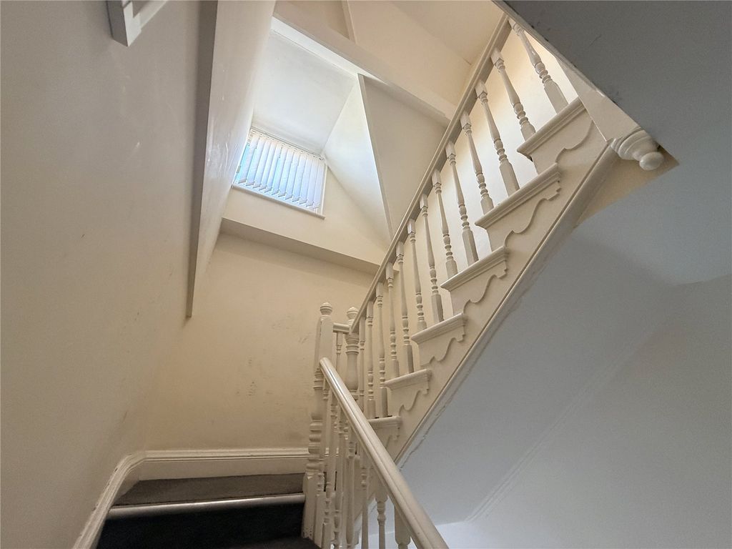 Additional image 7 of 17 bed flat for salePenkett Road, Wallasey, Merseyside CH45