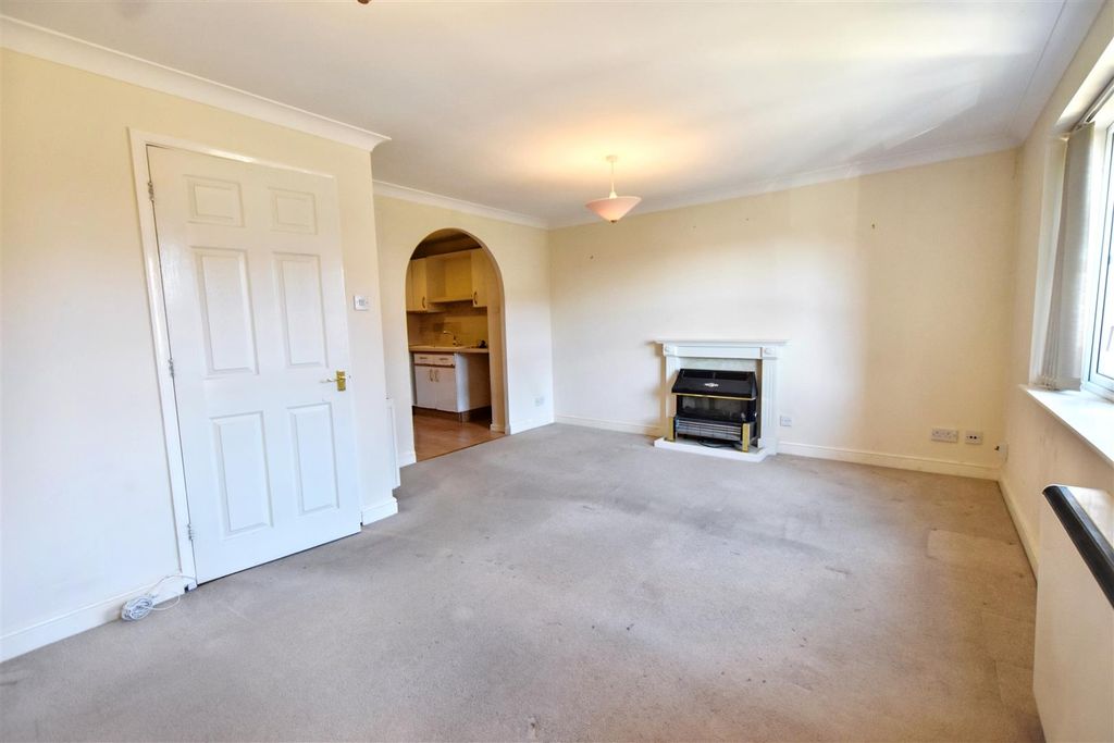 Property photo 2 of 12 Dsc_0505.Jpg