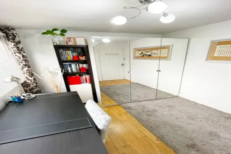 Property photo 3 of 9