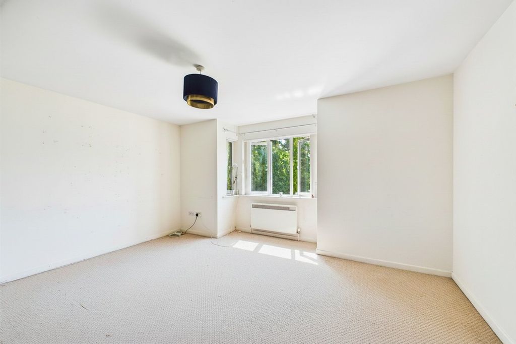 Property photo 2 of 5 Picture No. 03
