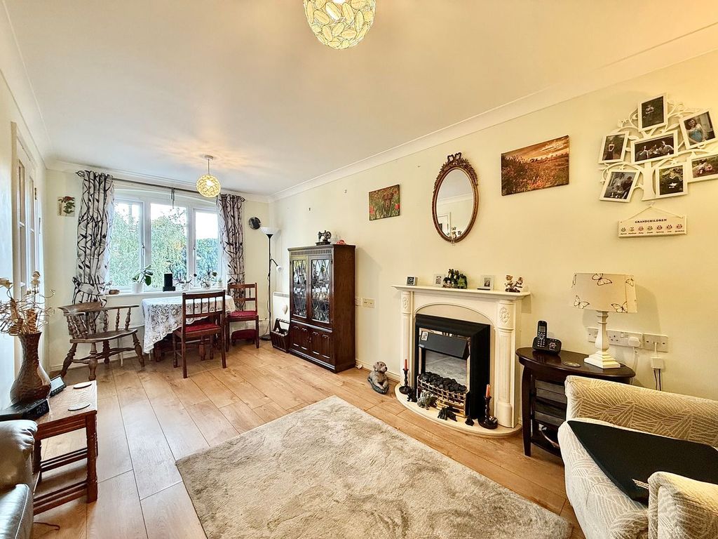 Property photo 3 of 16