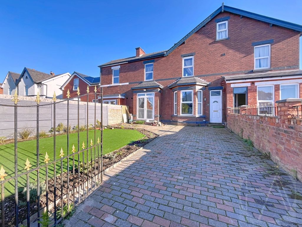 Property photo 1 of 17 4563840