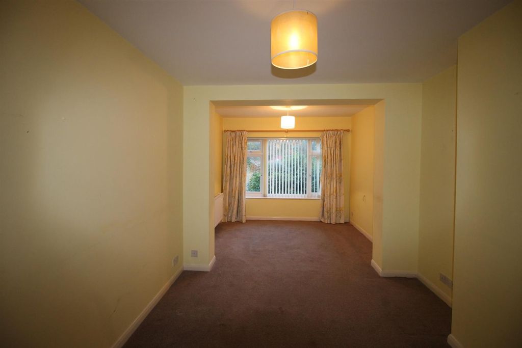 Property photo 2 of 11 E4Uoojj617Ezbz-Hhhambwsmo6Y.Jpg