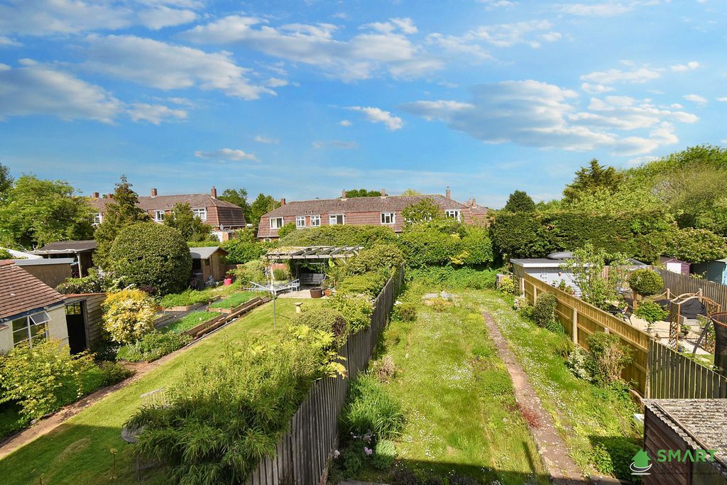 Property photo 2 of 12