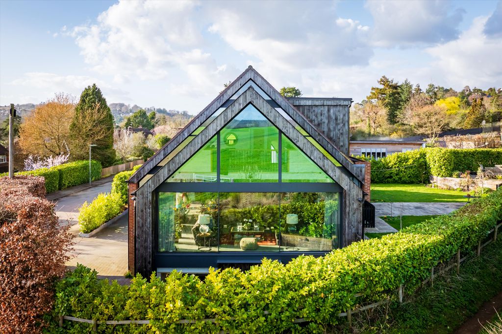 Property photo 1 of 27 Image