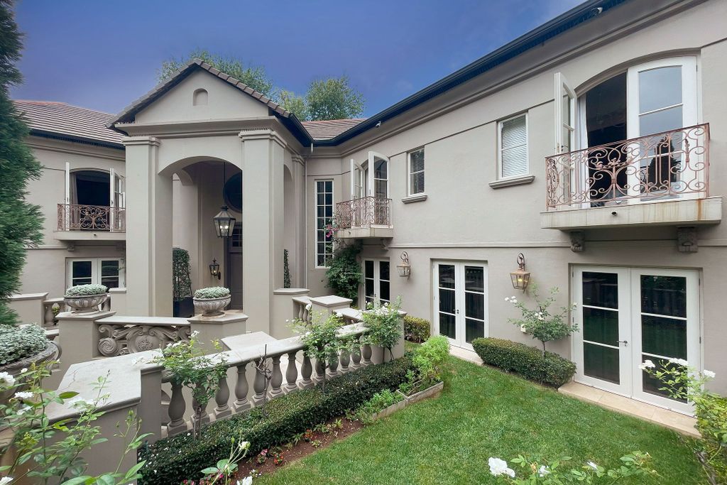 Property photo 1 of 46 Hp1647797