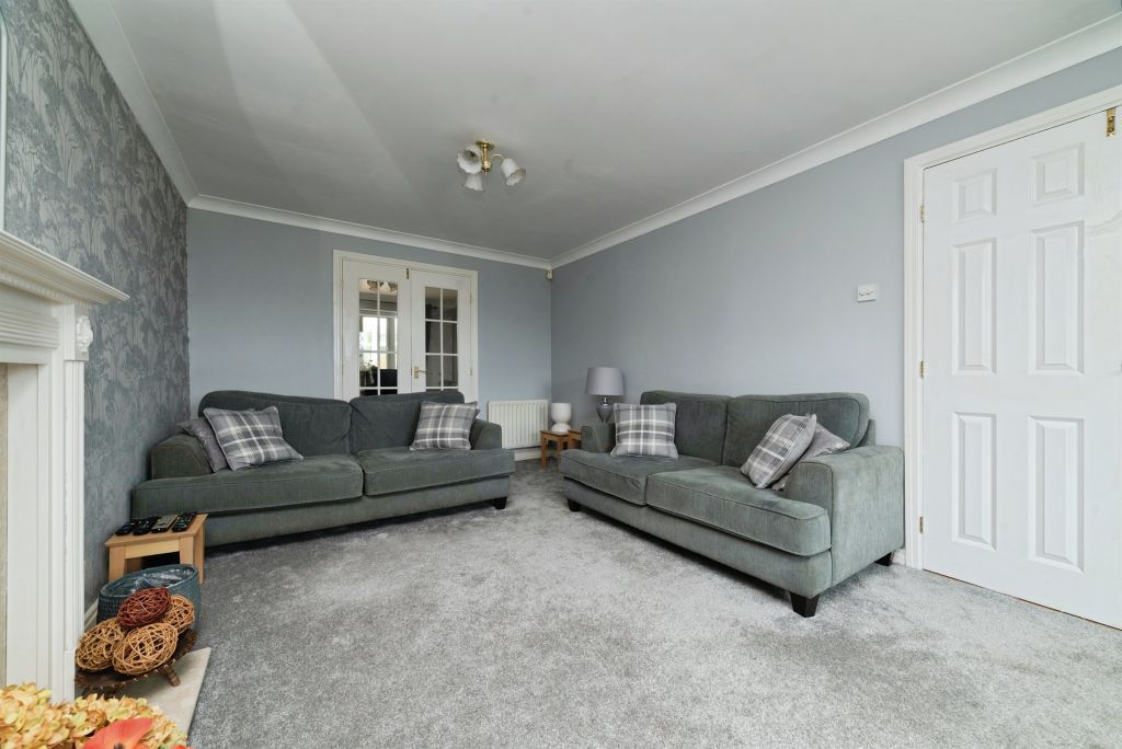 Property photo 3 of 20