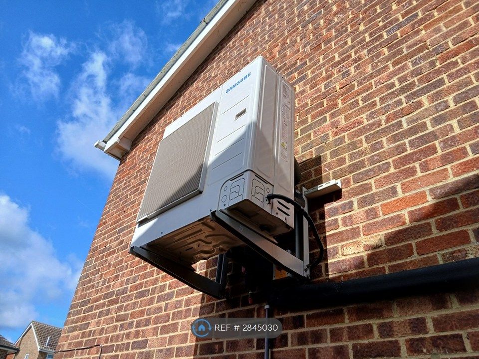 Property photo 2 of 11