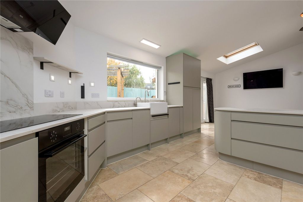 Property photo 1 of 15 Picture No. 16