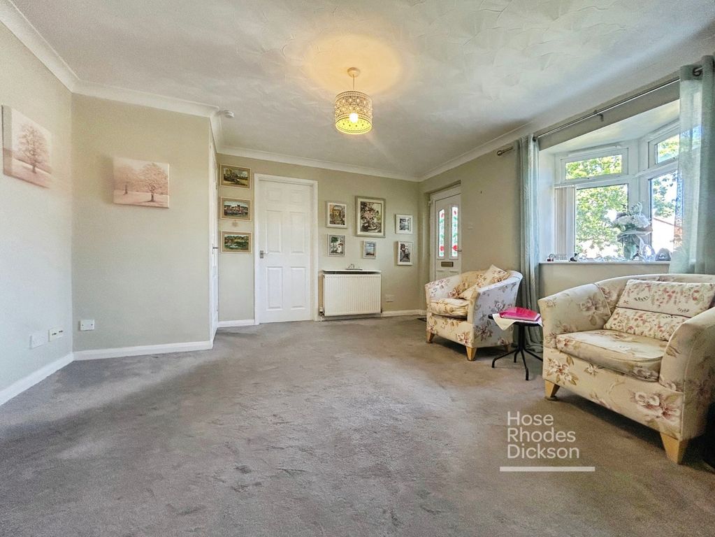Property photo 3 of 16 Pbox-Img.Jpg