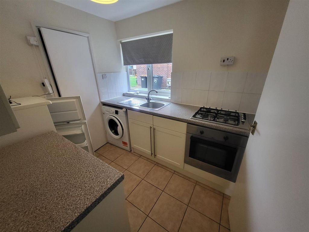 Property photo 3 of 8 59 Knights Ave New Photos (6).Jpg