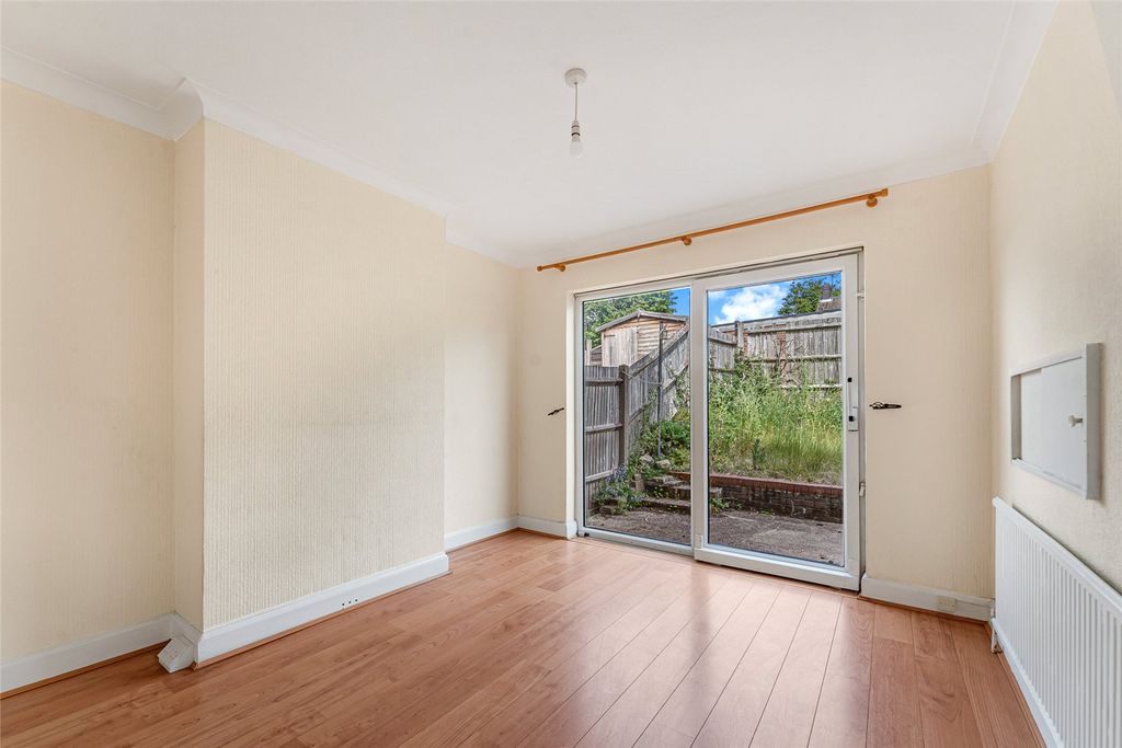 Property photo 3 of 15 Picture No. 04