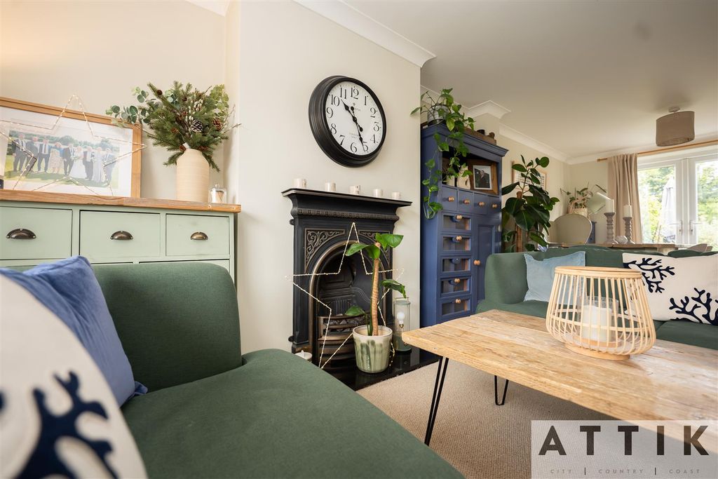 Additional image 13 of 4 bed semi-detached house for saleBedingfield Crescent, Halesworth IP19