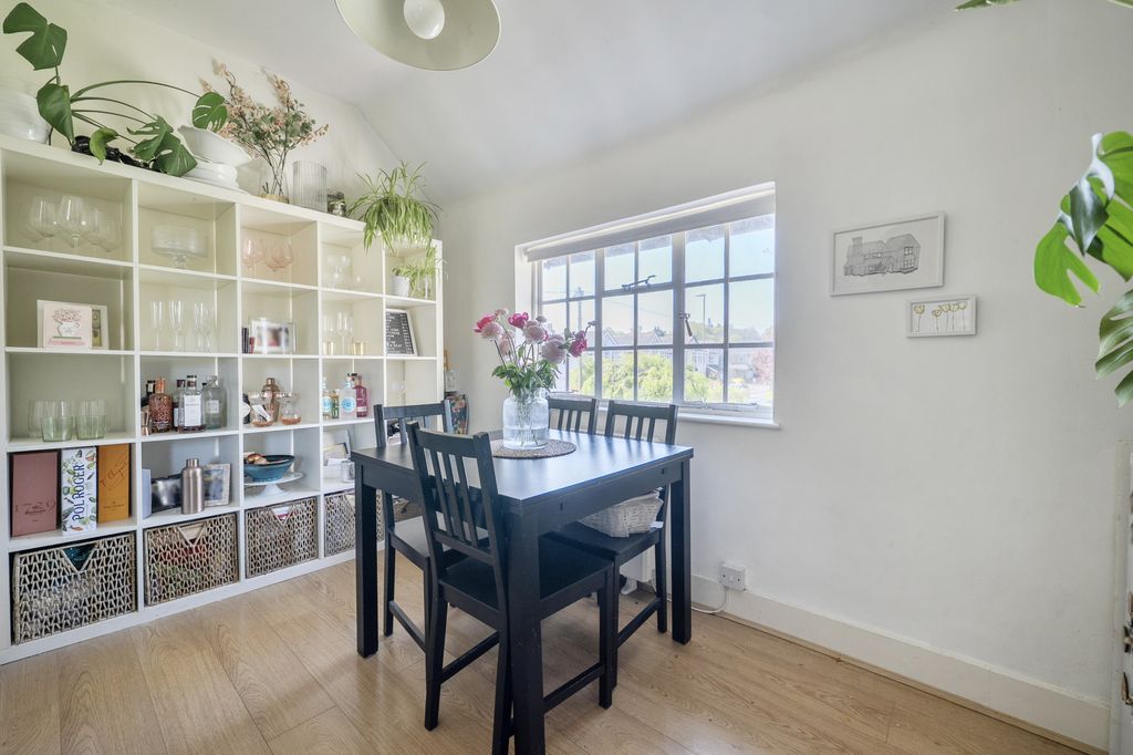 Additional image 5 of 1 bed maisonette for saleEmpress Cottages, Ship Lane, Farnborough GU14