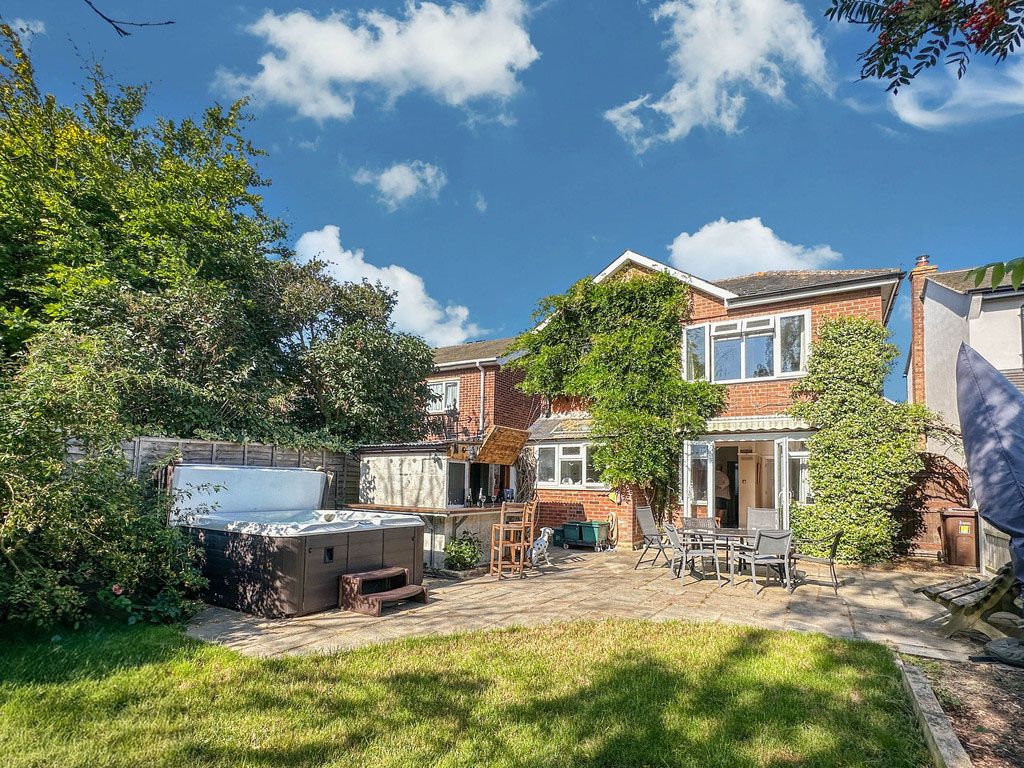 Property photo 3 of 27 13