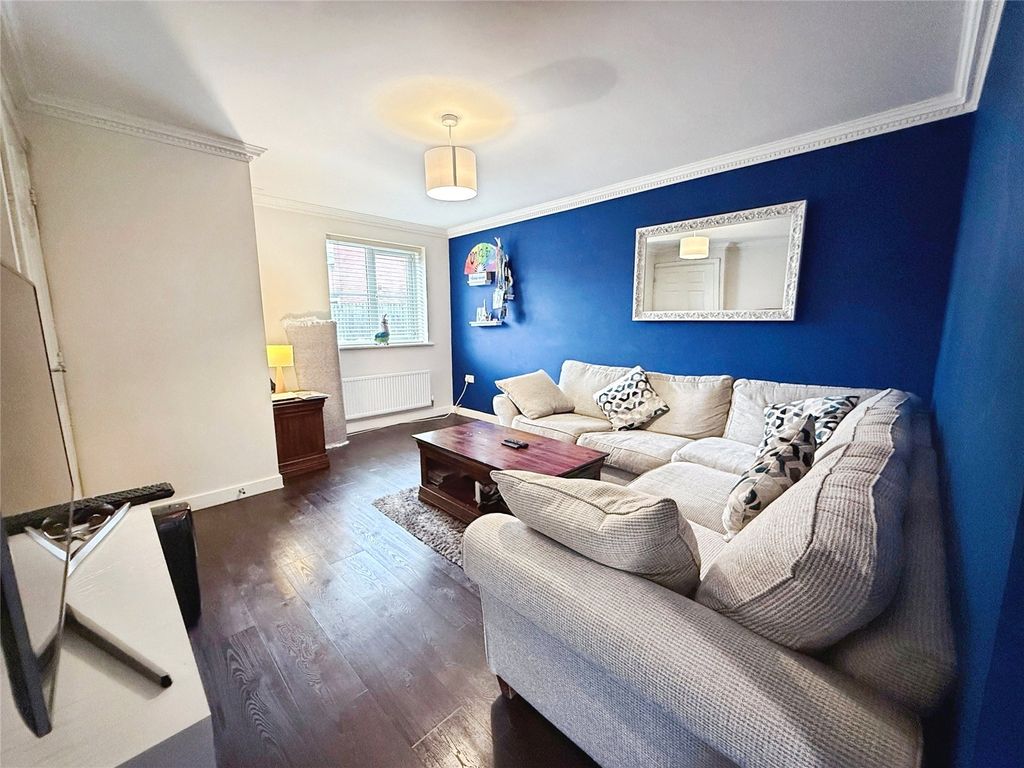 Property photo 2 of 9 Picture 2