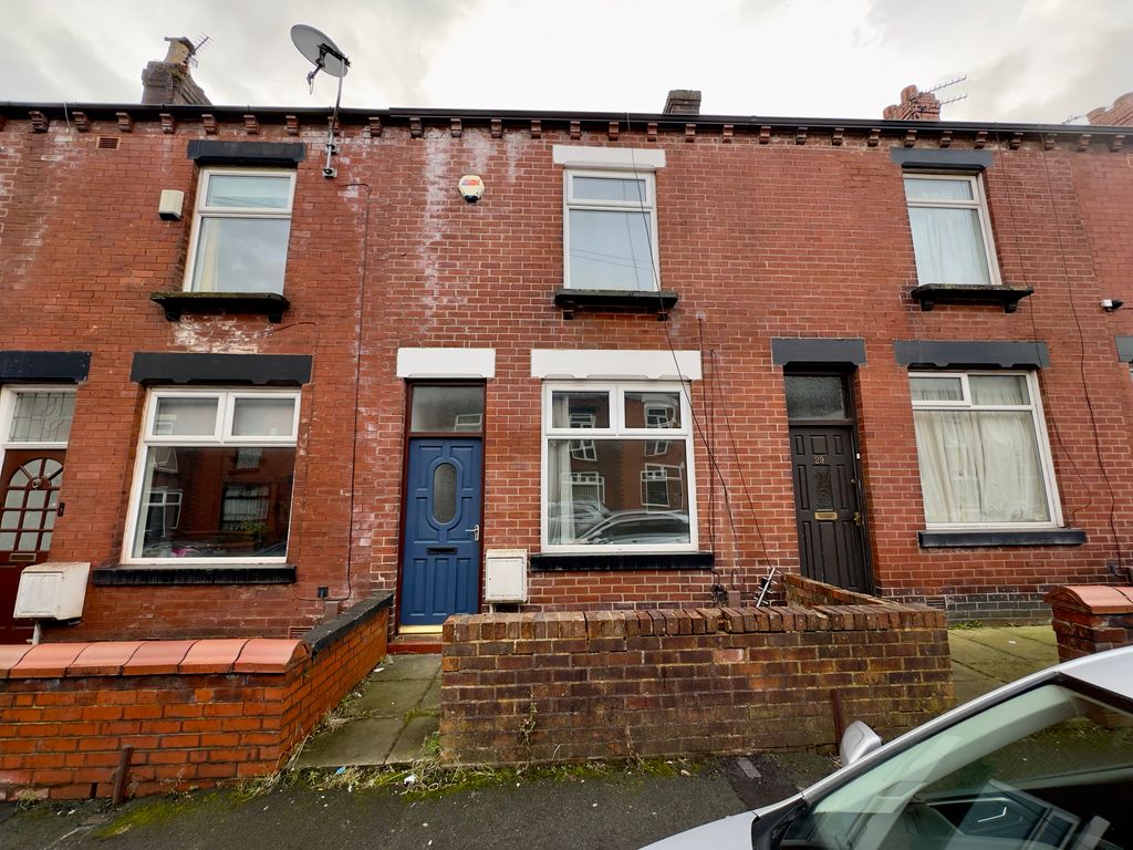 Property photo 1 of 11 External Front