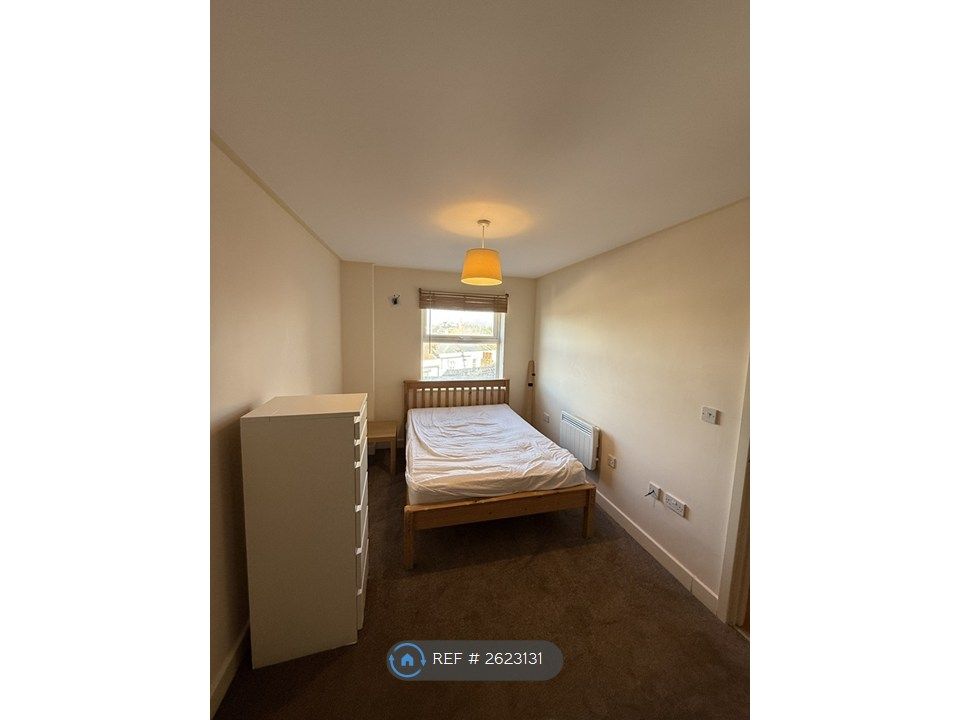 Property photo 2 of 8