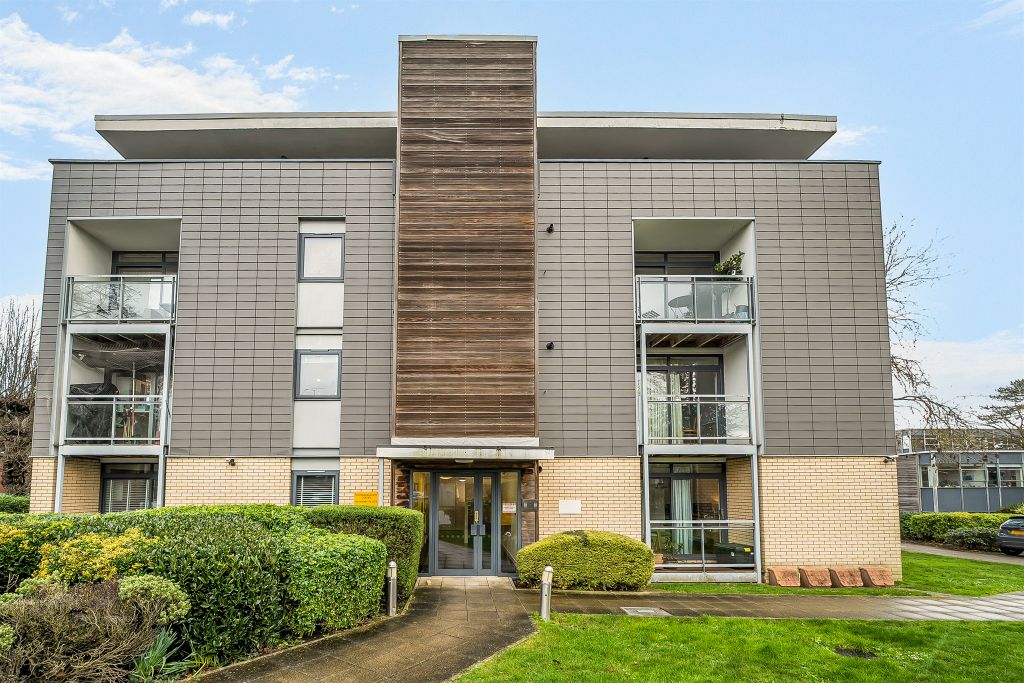 Property photo 1 of 19