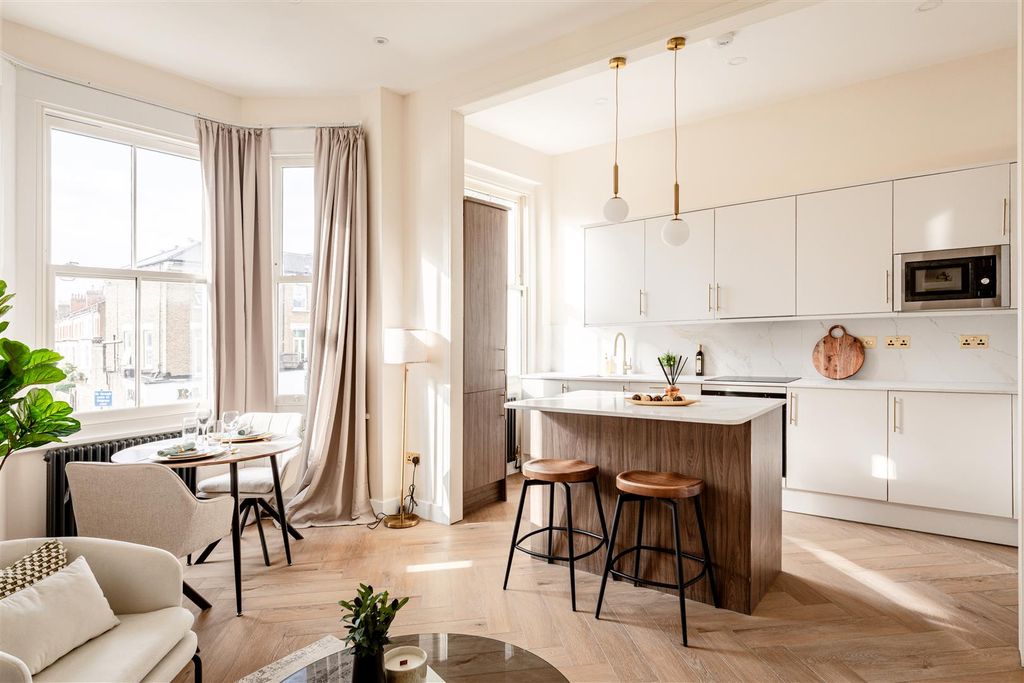 Property photo 2 of 11 Shepherds Bush Road-1.Jpg