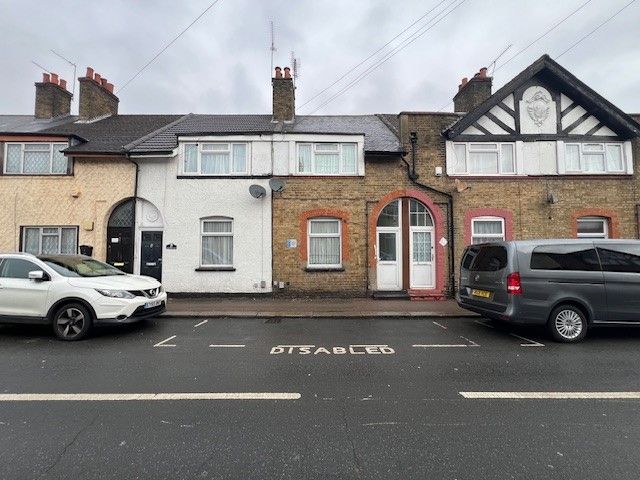 Property photo 1 of 4