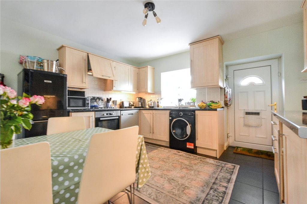 Property photo 3 of 17 Picture No. 07