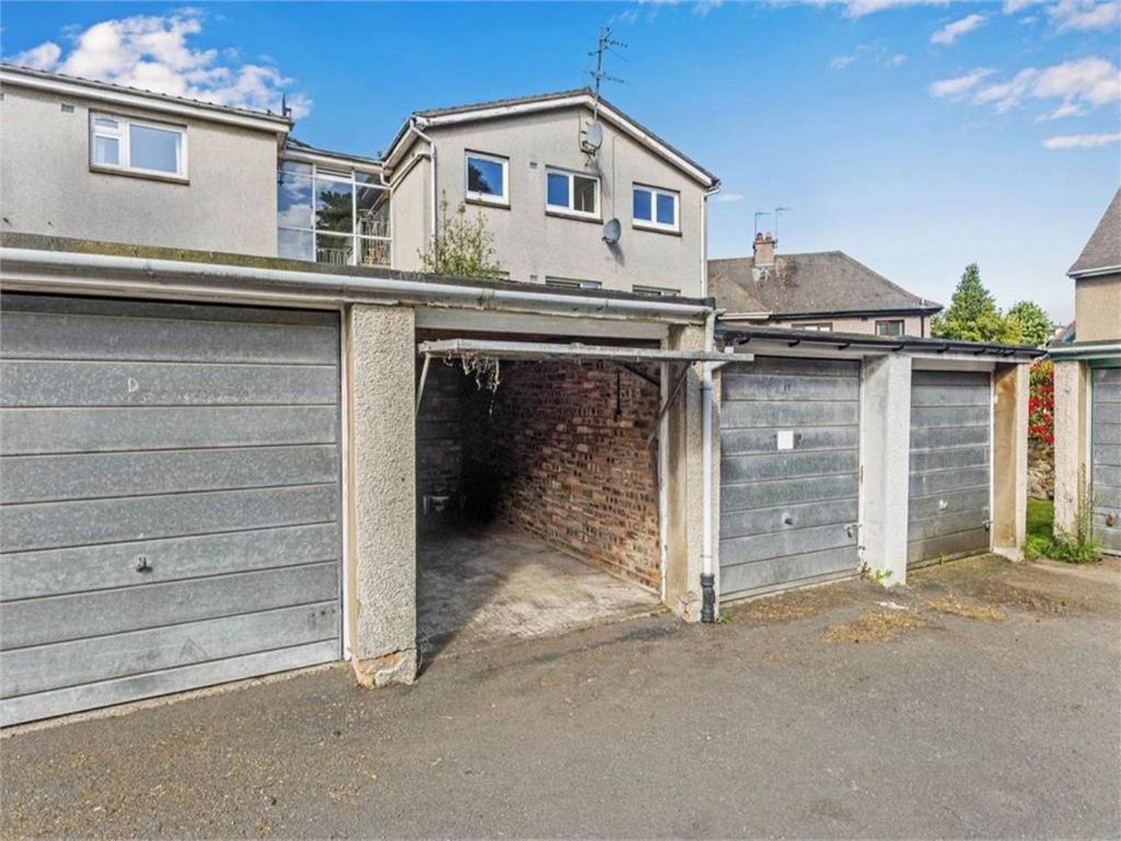 Property photo 2 of 3 Images